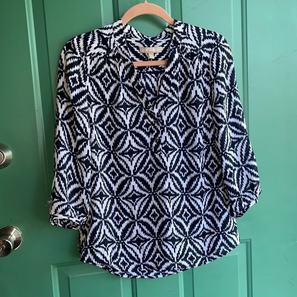 Banana Republic size small ladies top excellent condition